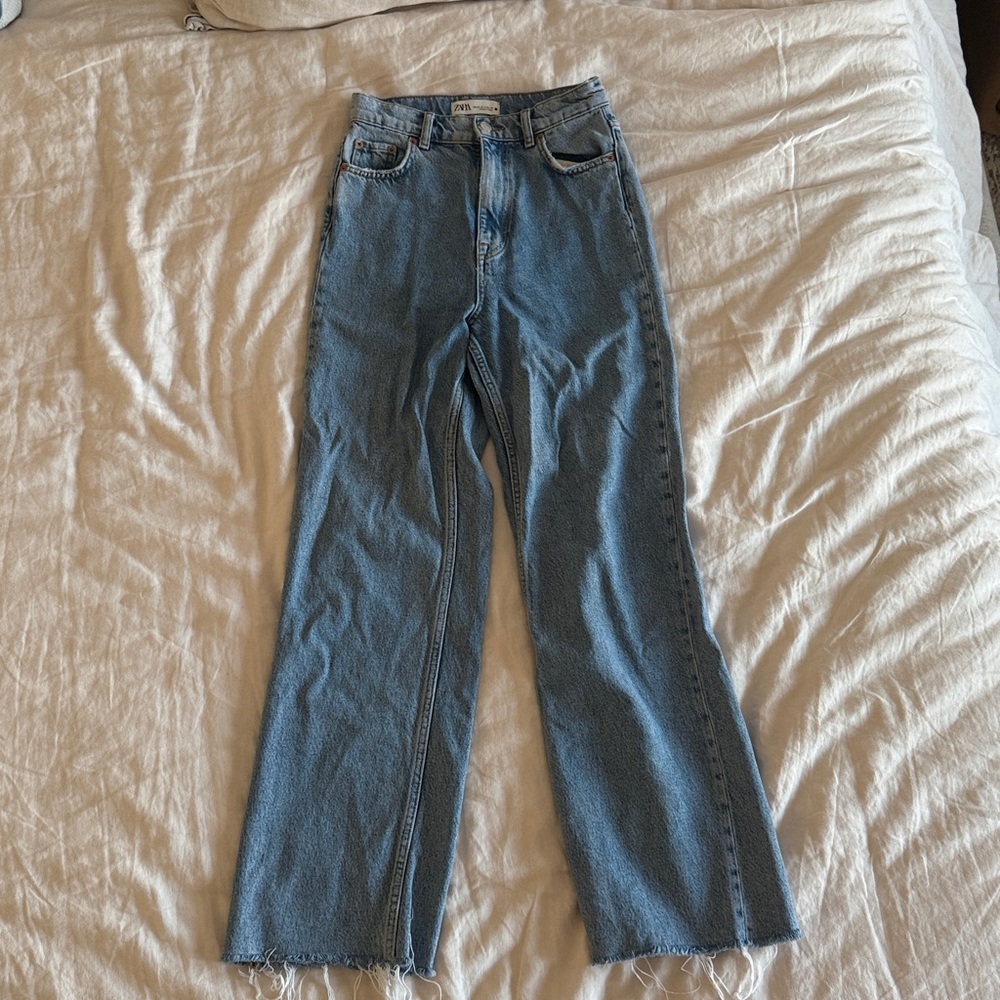 Zara Light Blue Denim High Waisted Jeans